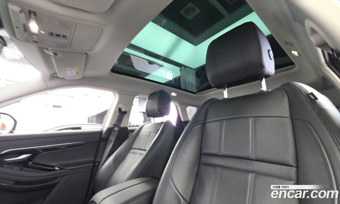 Land Rover Range Rover Evoque 2nd Gen фото 18