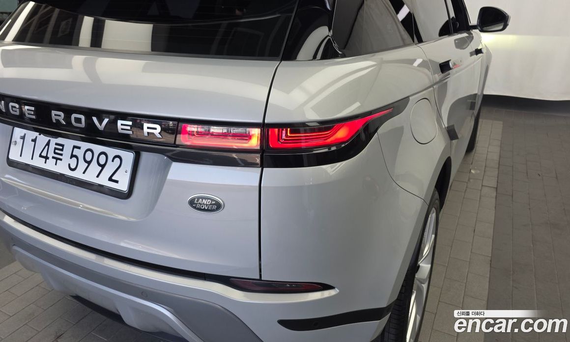 Land Rover Range Rover Evoque 2nd Gen фото 23