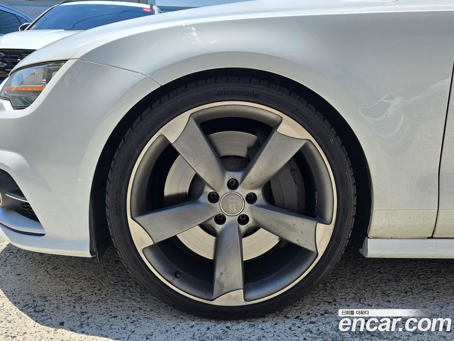 Audi A7 фото 5