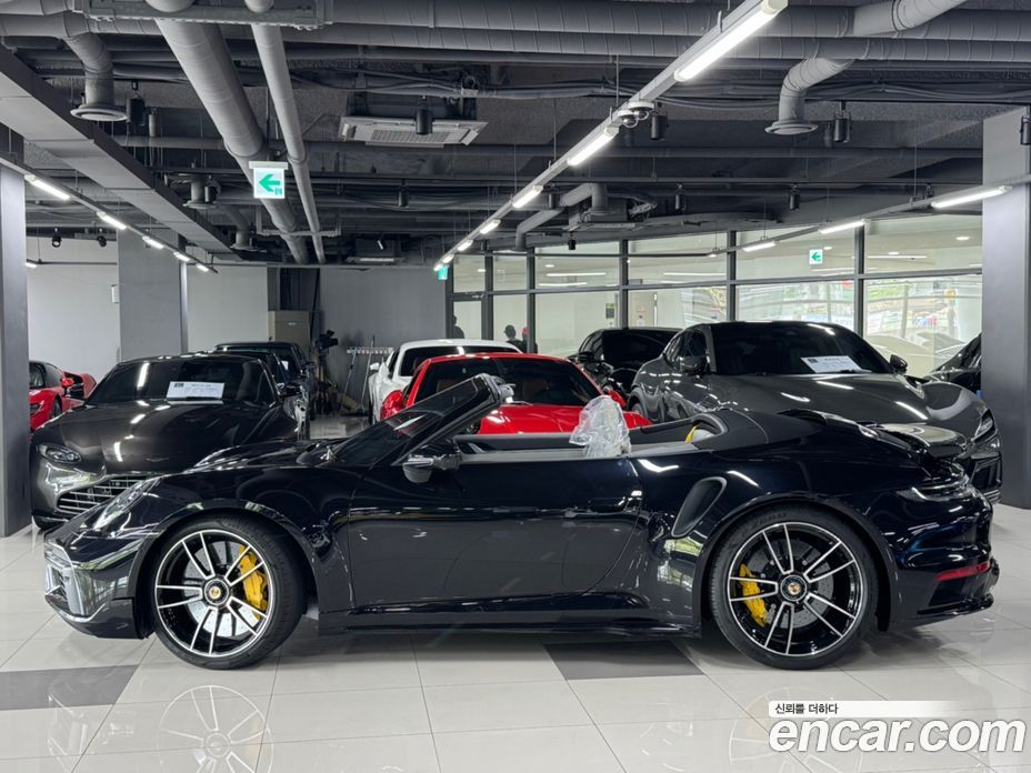 Porsche 911 (992) фото 2
