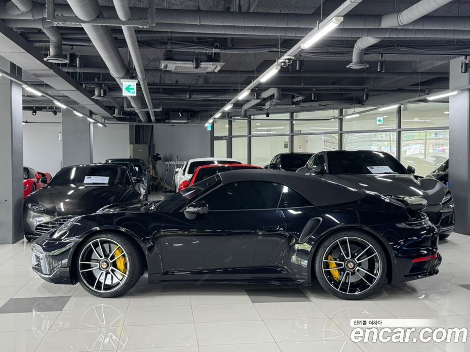 Porsche 911 (992) фото 3