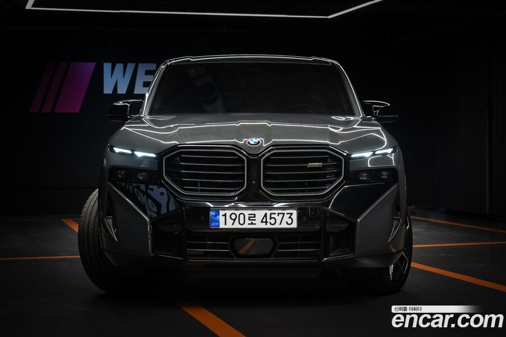 BMW XM (G09) фото 2
