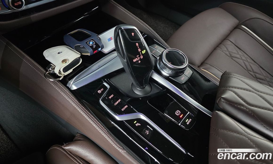 BMW 6-Series GT (G32) фото 9