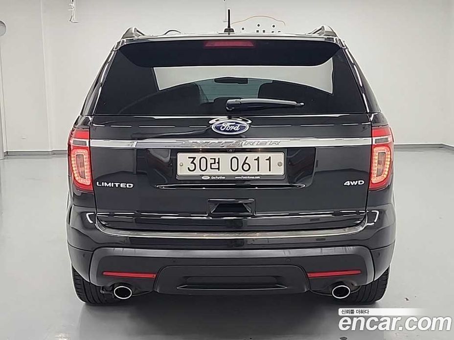 Ford Explorer 5th Gen фото 3