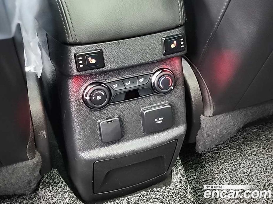 Ford Explorer 5th Gen фото 13