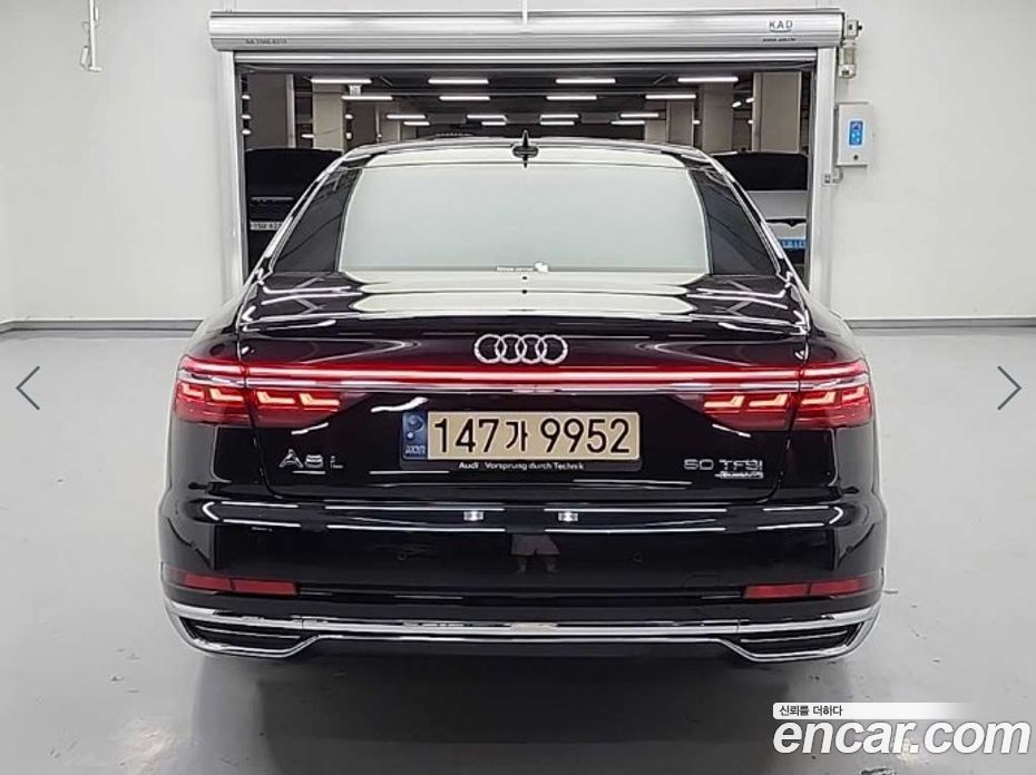 Audi A8 (D5) фото 3