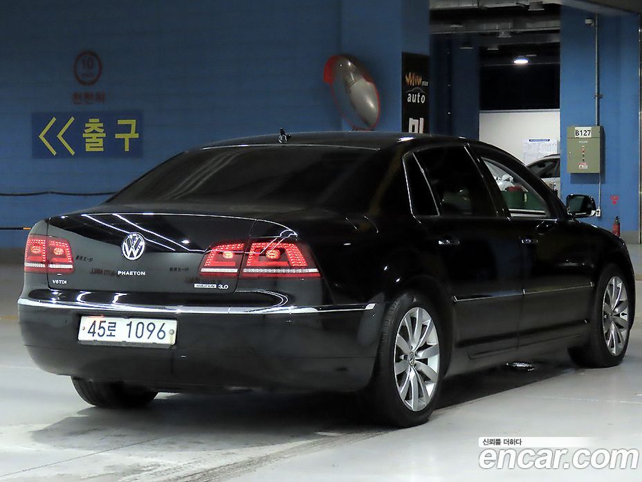 Volkswagen Phaeton фото 2
