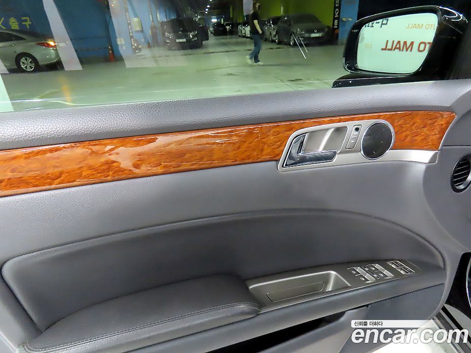 Volkswagen Phaeton фото 12