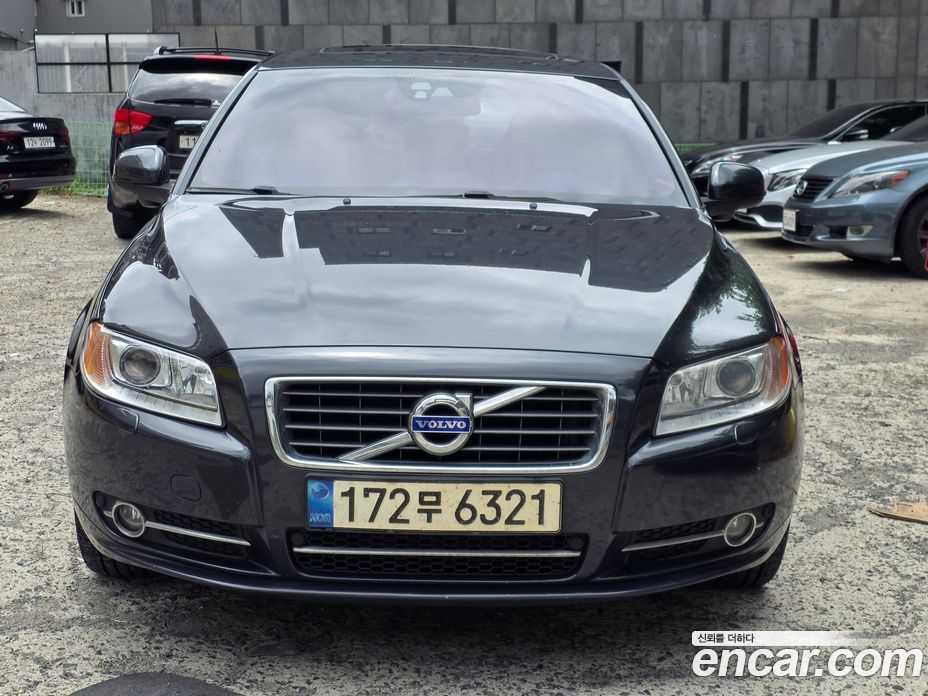 Volvo S80