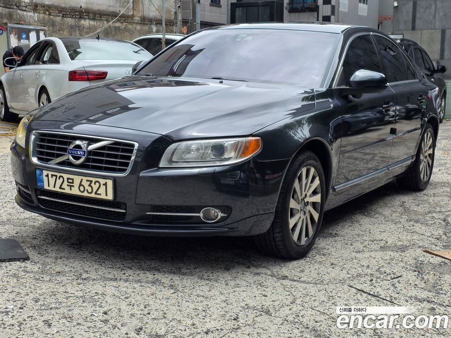 Volvo S80 фото 6