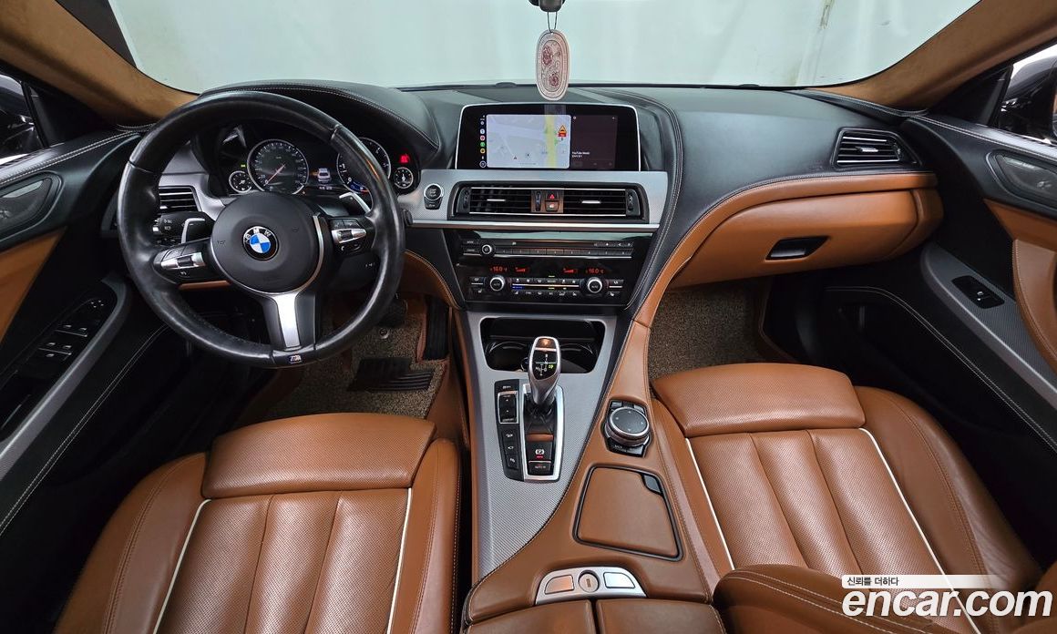 BMW 6-Series (F12) фото 7