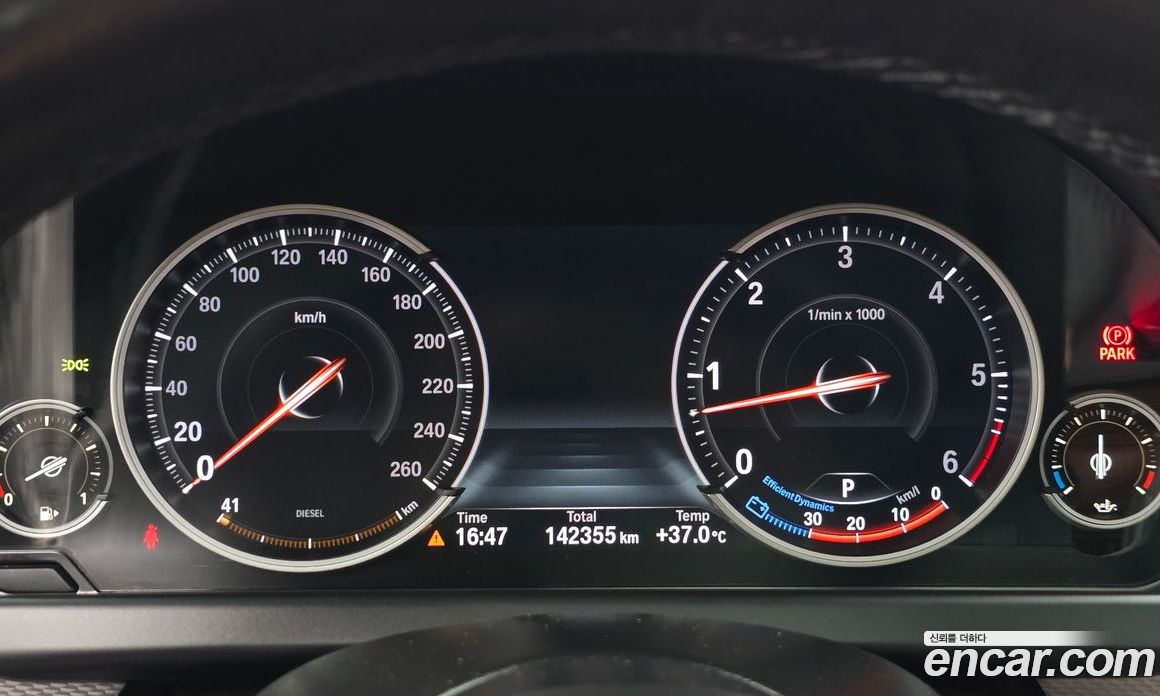 BMW 6-Series (F12) фото 8