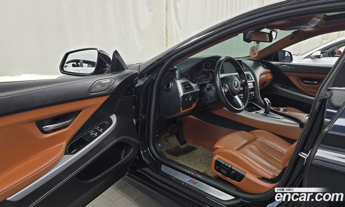 BMW 6-Series (F12) фото 10