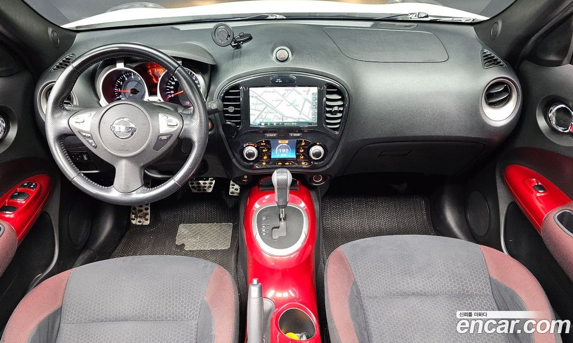 Nissan Juke фото 7