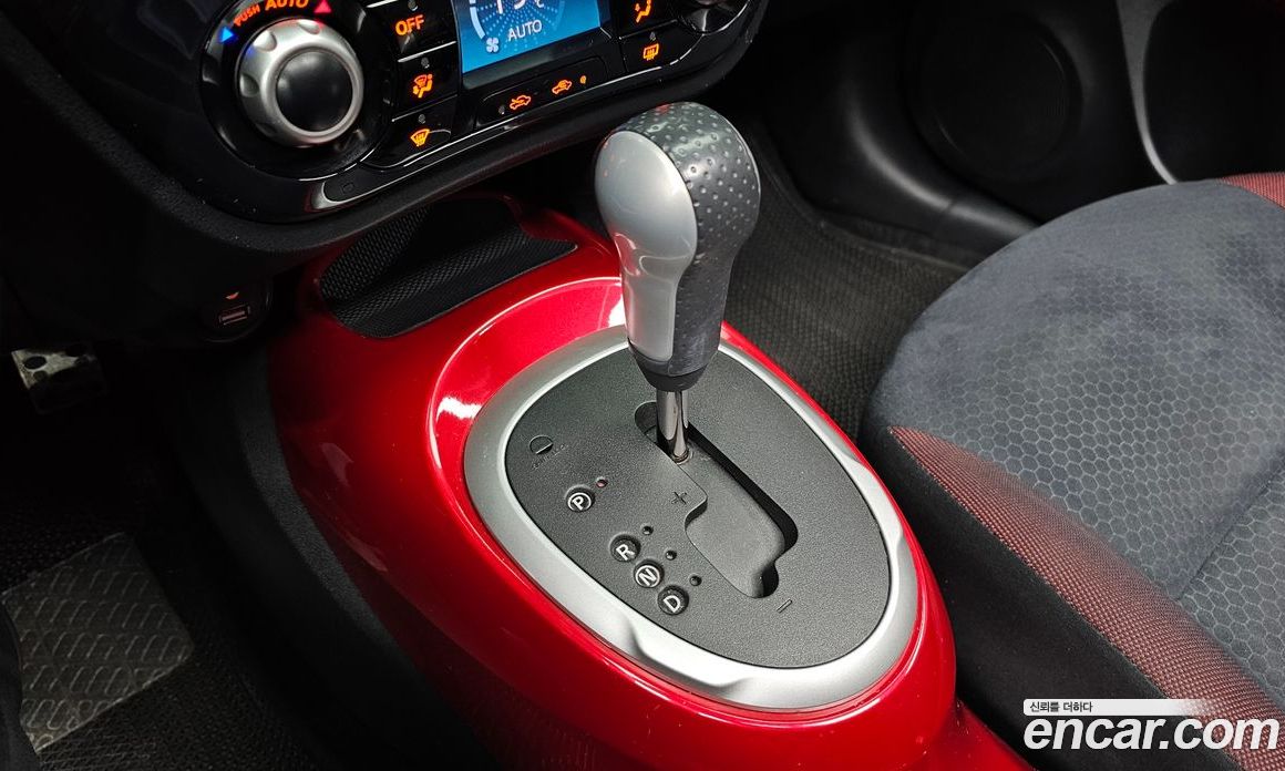 Nissan Juke фото 9