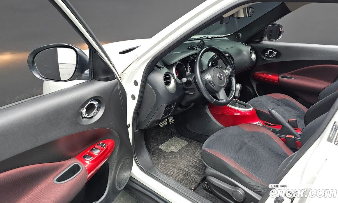 Nissan Juke фото 12