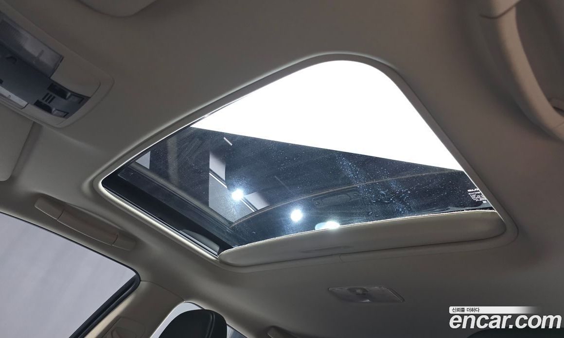 Lexus CT200h фото 19