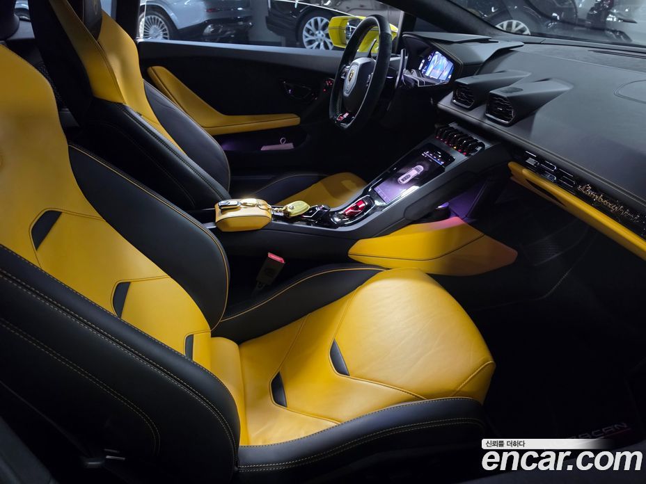 Lamborghini Huracan фото 8