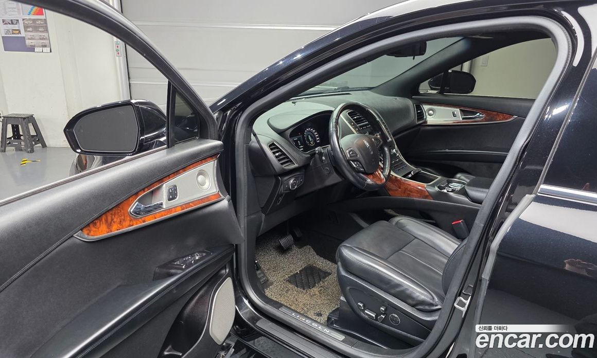 Lincoln MKX 2nd Gen фото 10