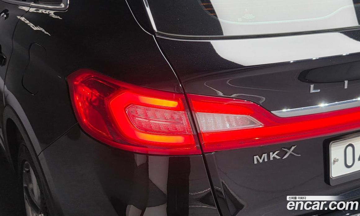 Lincoln MKX 2nd Gen фото 23