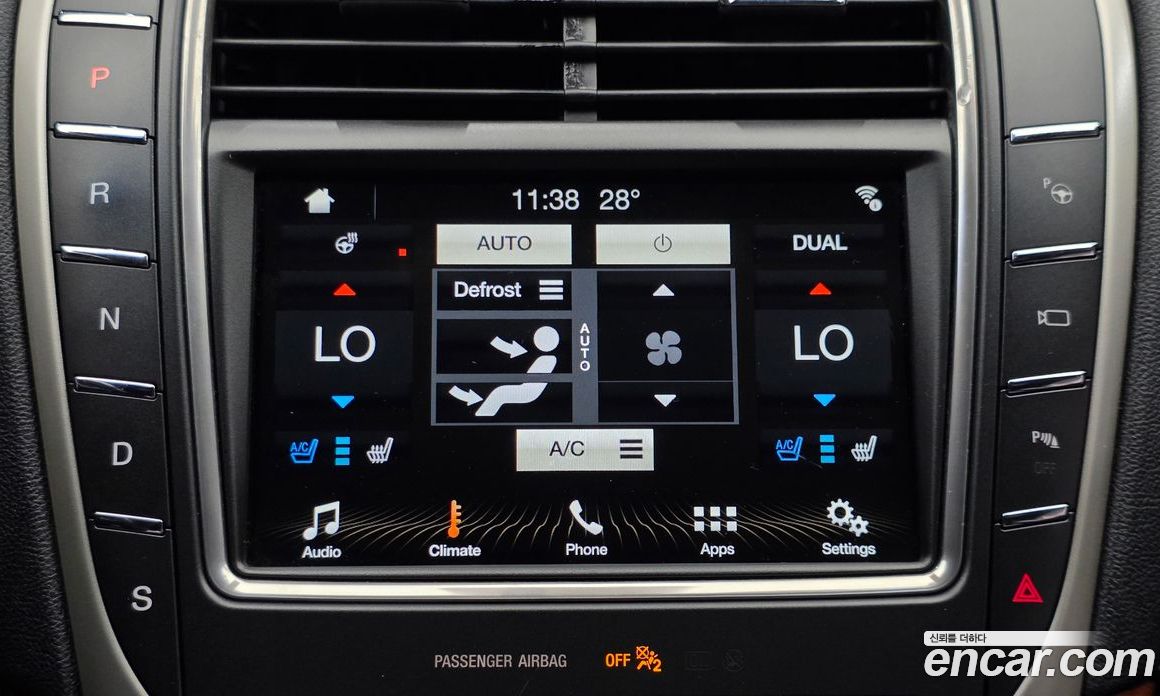 Lincoln MKX 2nd Gen фото 31