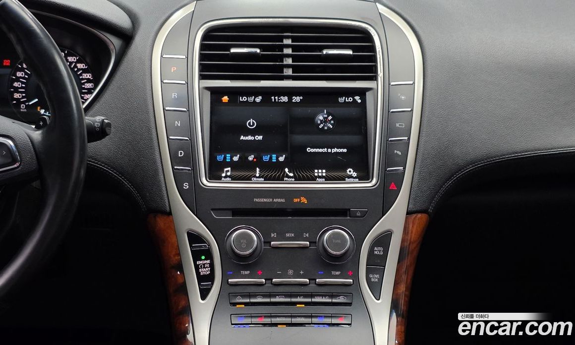 Lincoln MKX 2nd Gen фото 32