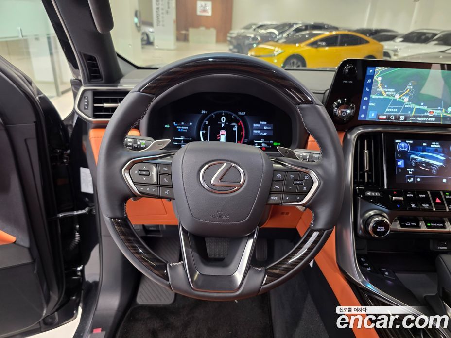 Lexus LX 4th Gen фото 13