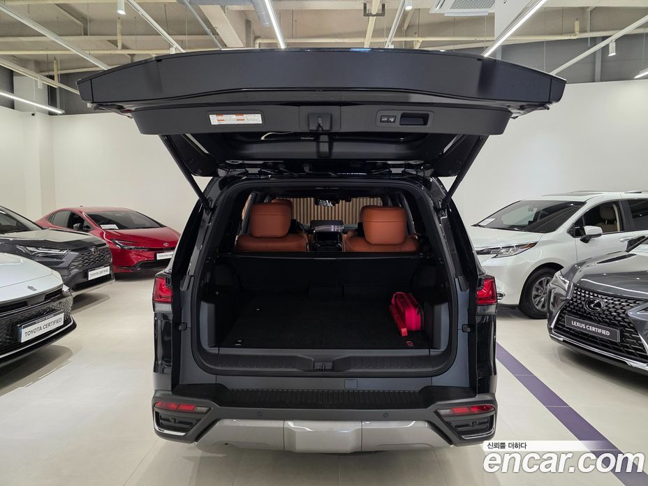 Lexus LX 4th Gen фото 15