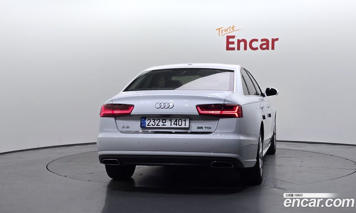 Audi A6 (C7) фото 4