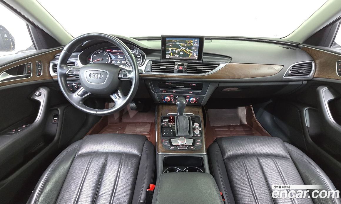 Audi A6 (C7) фото 7