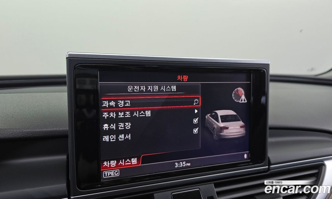 Audi A6 (C7) фото 14