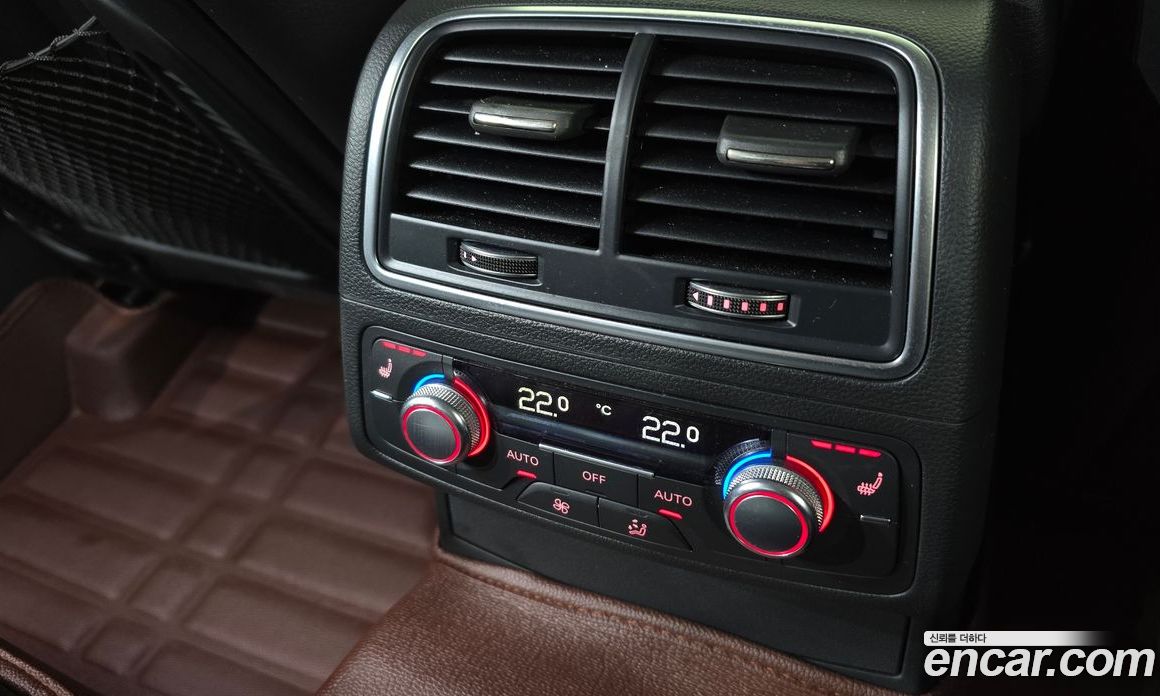 Audi A6 (C7) фото 17