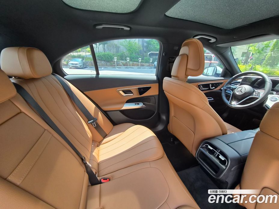 Mercedes-Benz E-Class W214 фото 20