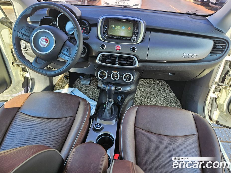 Fiat 500X фото 10