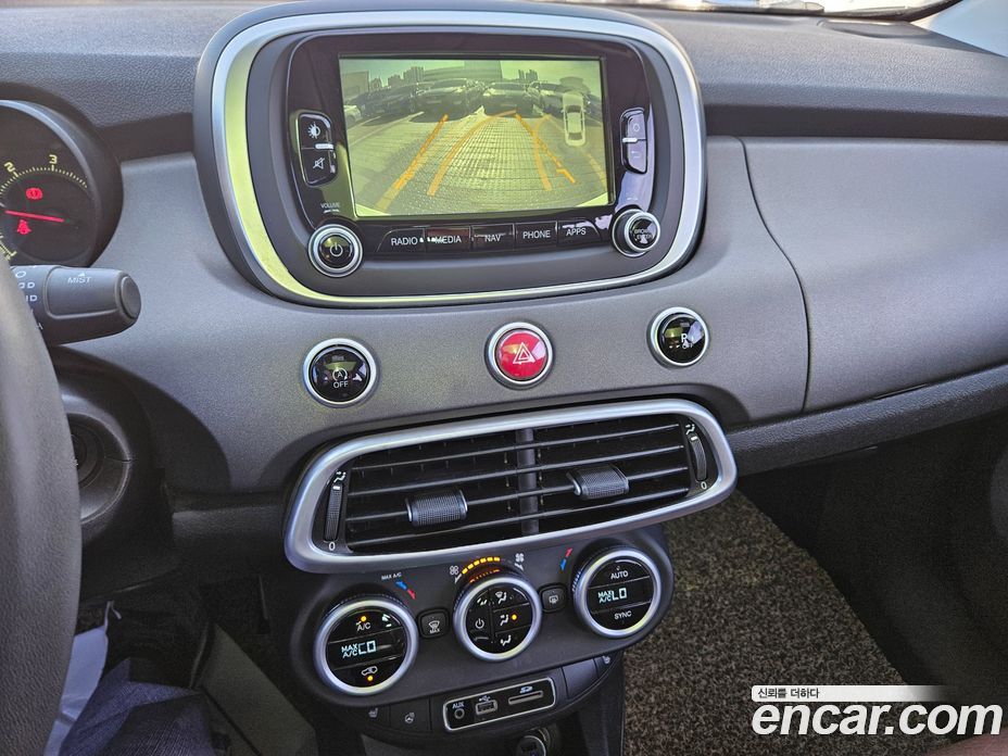 Fiat 500X фото 19