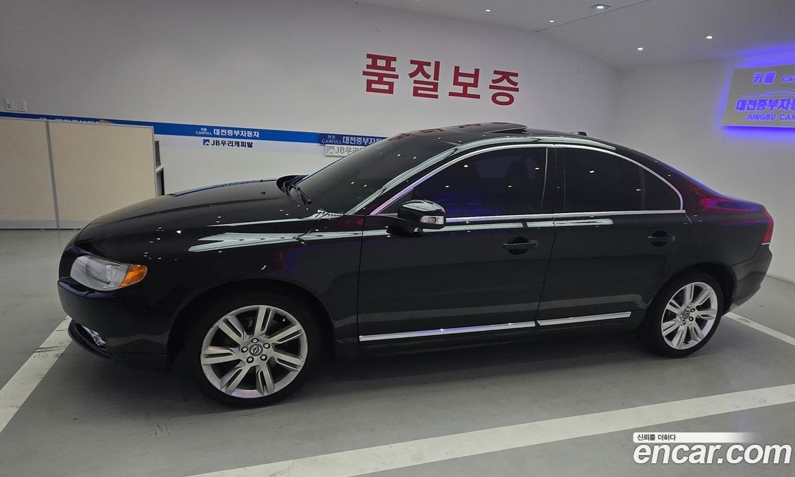 Volvo S80 фото 2
