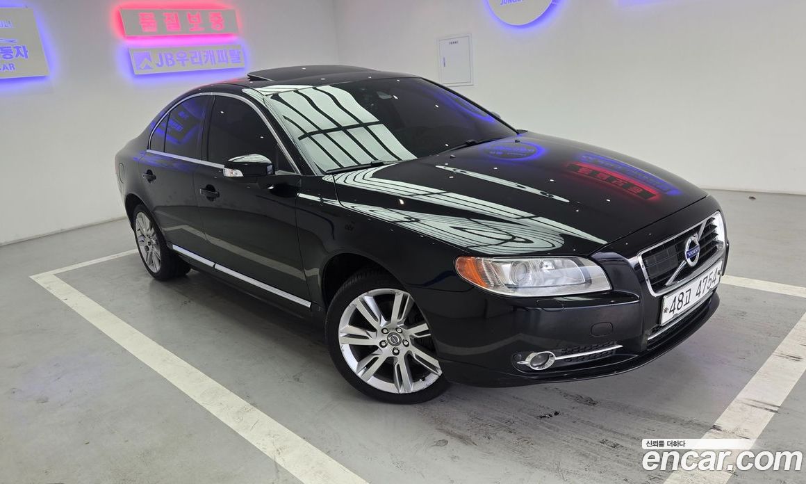 Volvo S80 фото 7