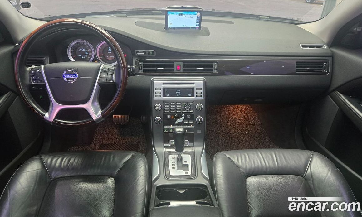 Volvo S80 фото 13