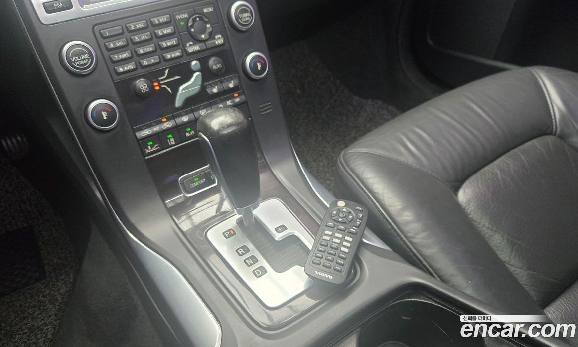 Volvo S80 фото 15
