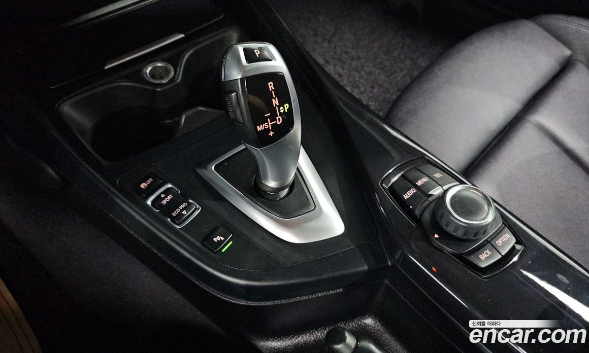 BMW 1-Series (F20) фото 9