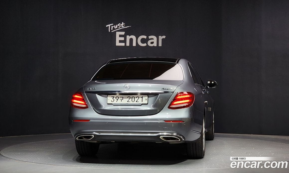 Mercedes-Benz E-Class W213 фото 4