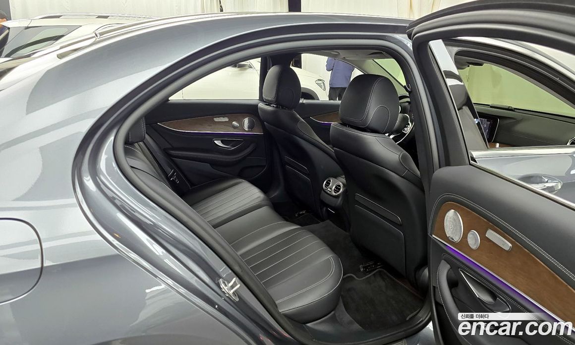 Mercedes-Benz E-Class W213 фото 12