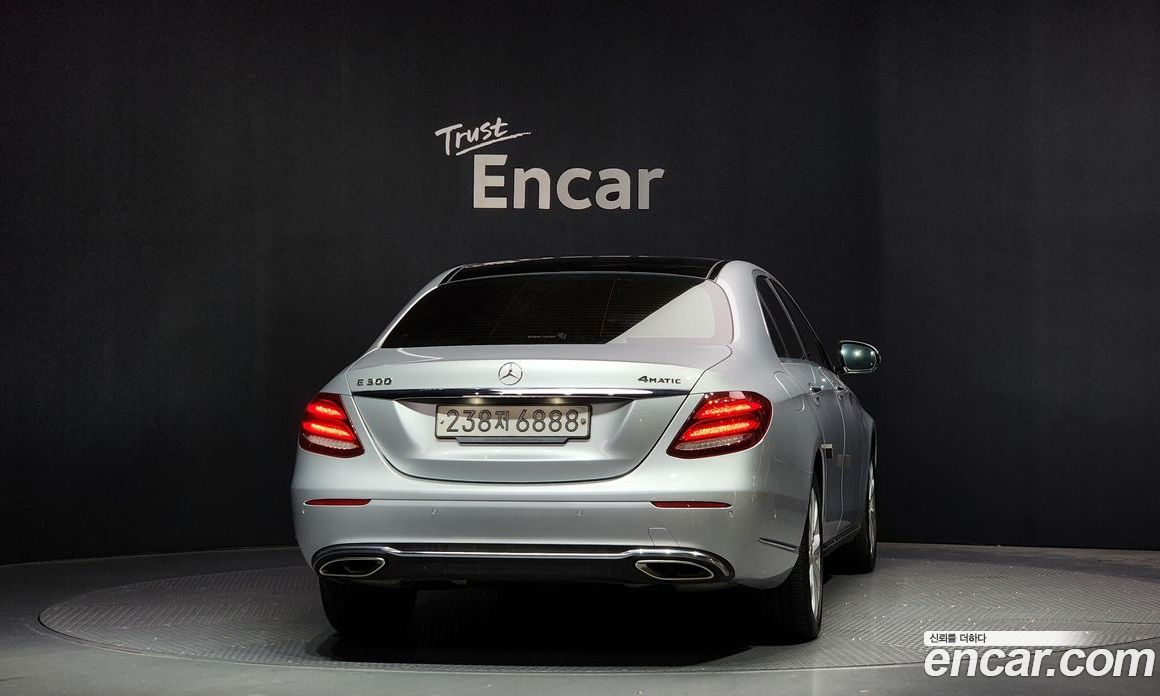 Mercedes-Benz E-Class W213 фото 4