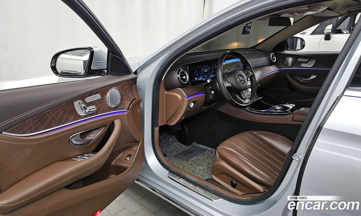 Mercedes-Benz E-Class W213 фото 10