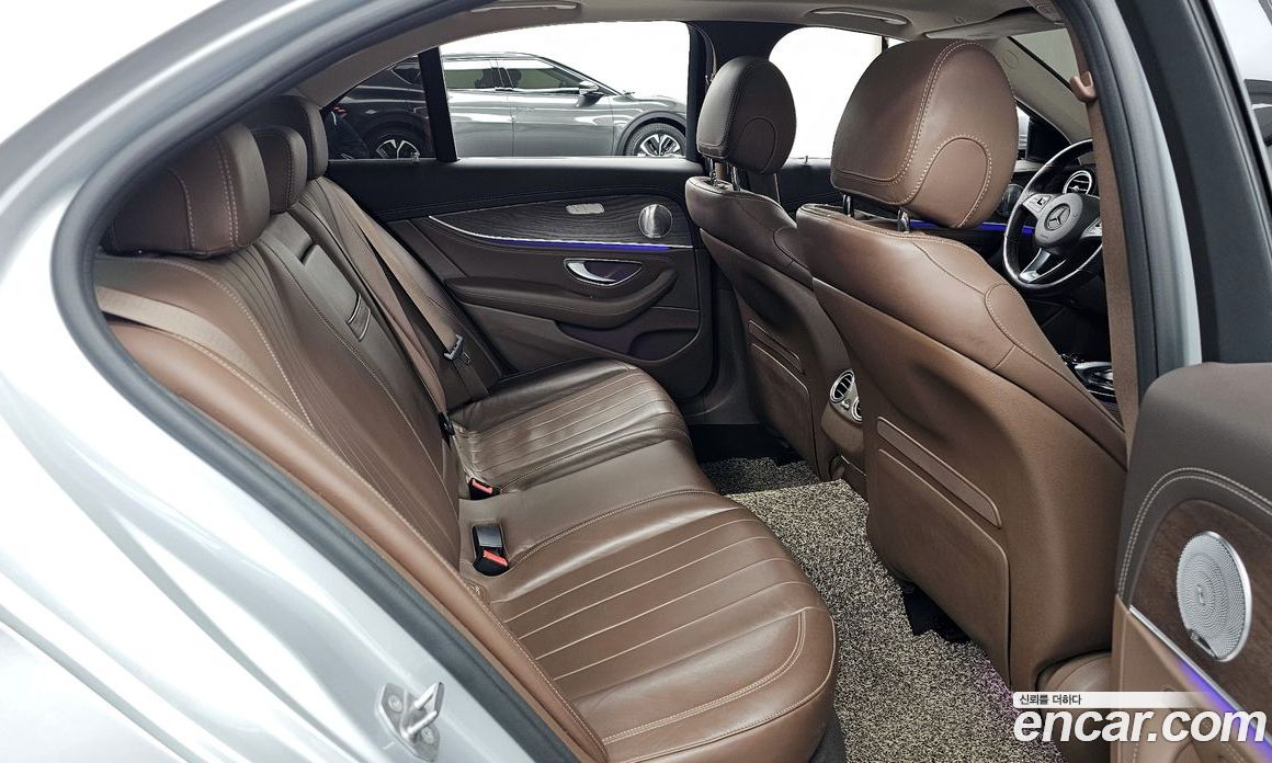 Mercedes-Benz E-Class W213 фото 12