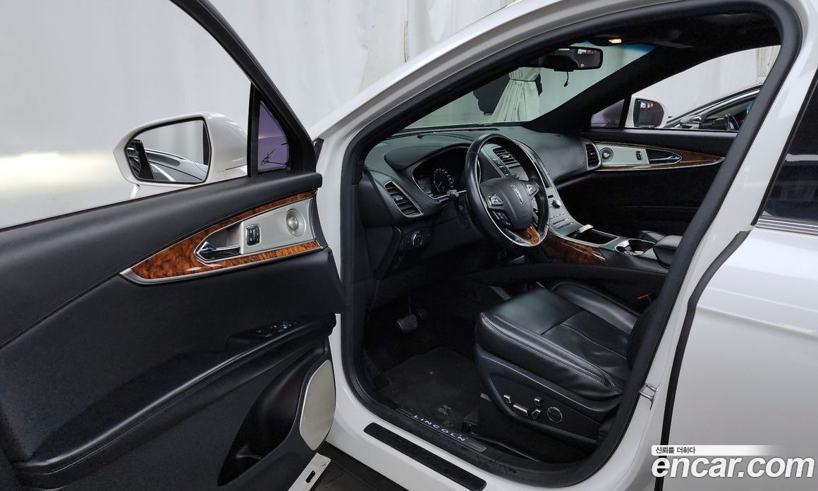 Lincoln MKX 2nd Gen фото 10