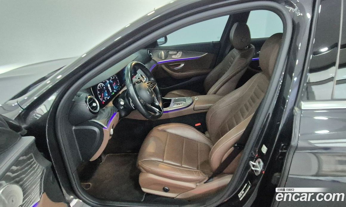 Mercedes-Benz E-Class W213 фото 13