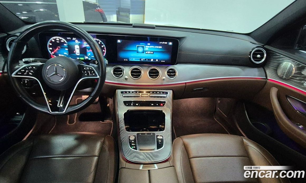 Mercedes-Benz E-Class W213 фото 16