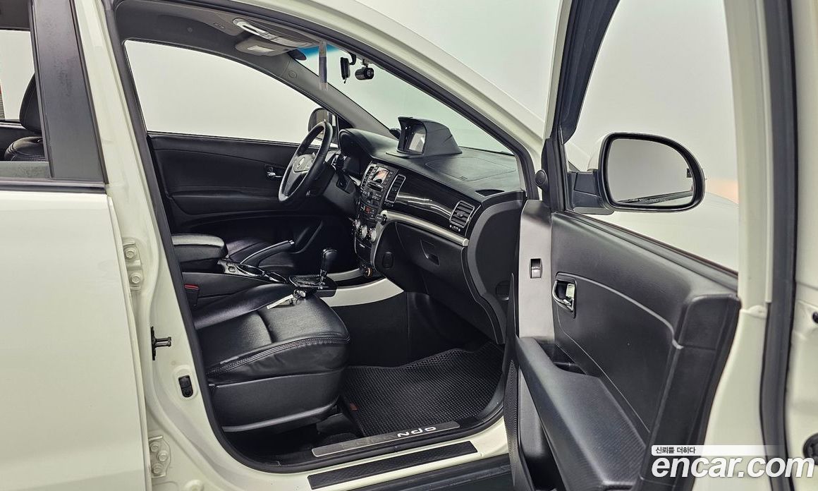 SsangYong (KG Mobility) Korando C фото 10