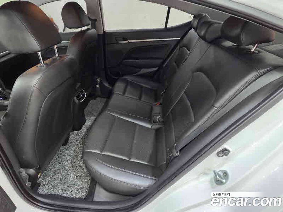 Hyundai Avante (AD) 6th Gen фото 12